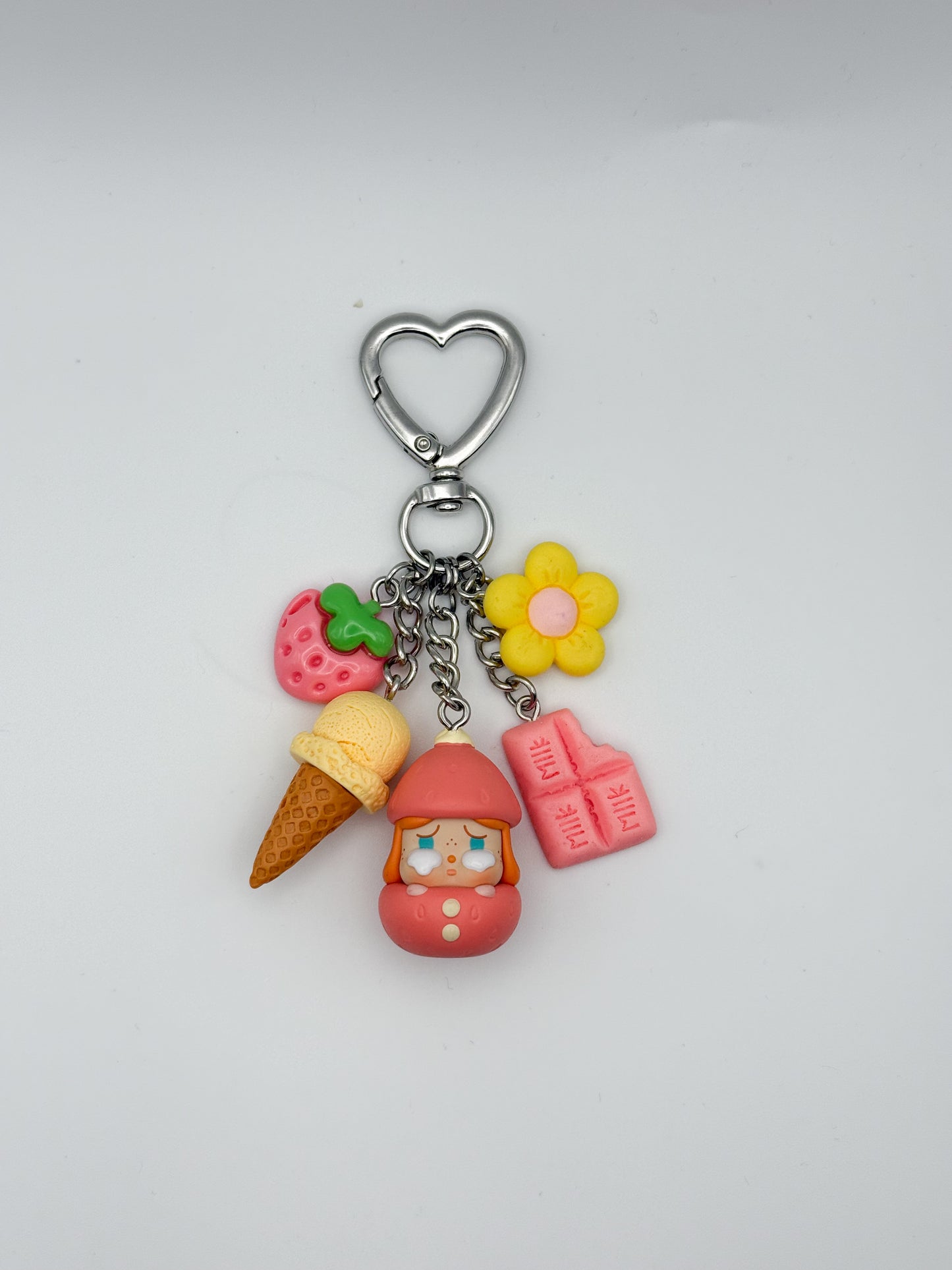 Pop Bean - Strawberry - Crybaby